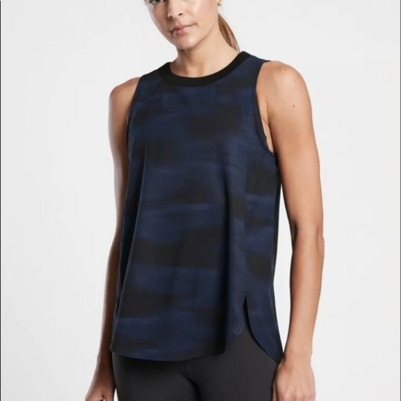 Athleta Blurred Camo Tank Top - Picture 4 of 13